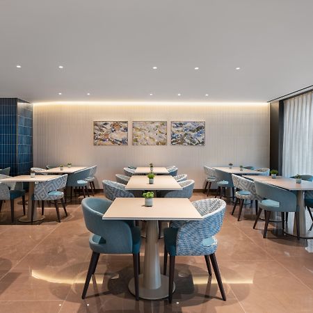 波尔图 Eurostars Aliados酒店 外观 照片 The lounge at the airport