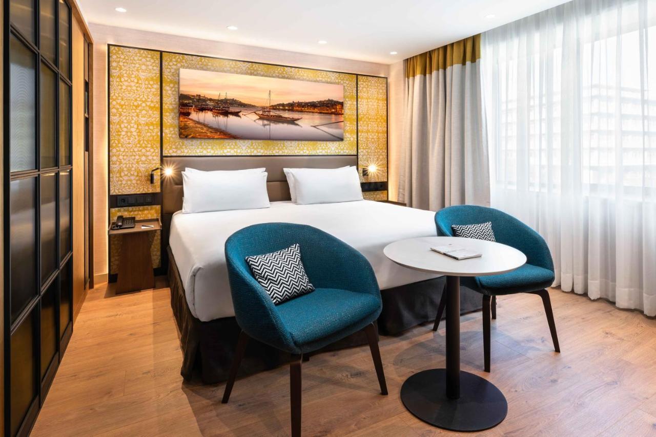 波尔图 Eurostars Aliados酒店 外观 照片 A room at the hotel