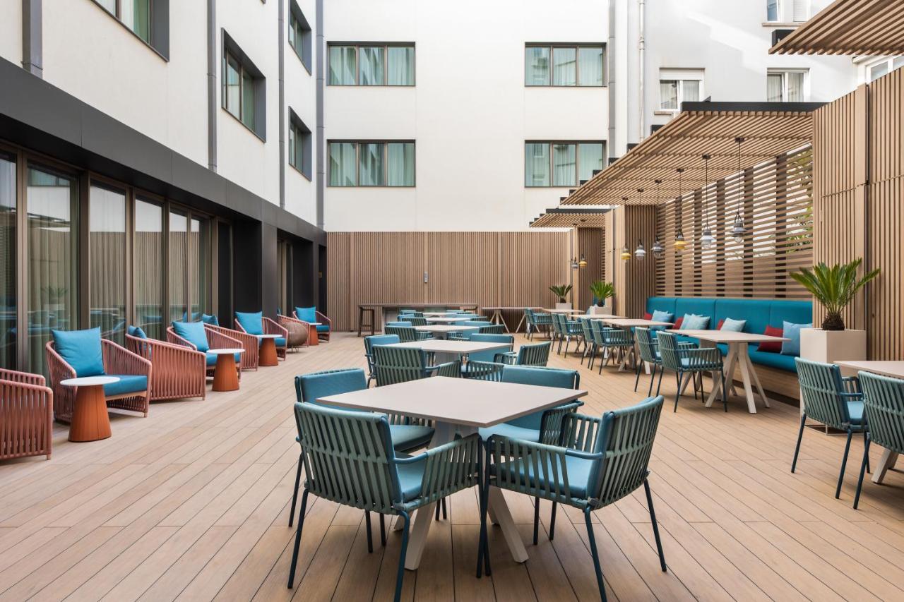 波尔图 Eurostars Aliados酒店 外观 照片 The hotel's courtyard