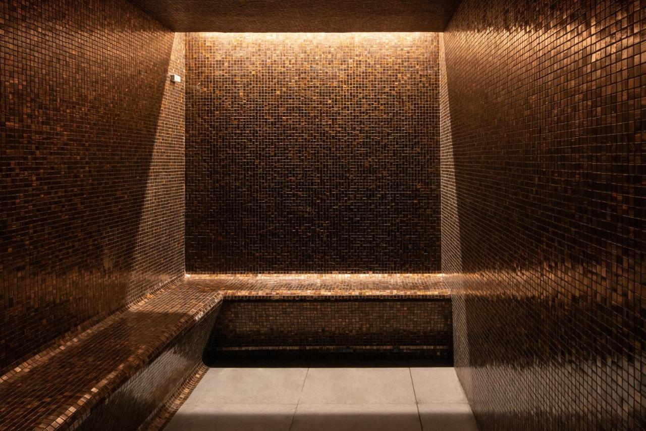 波尔图 Eurostars Aliados酒店 外观 照片 A modern Turkish bath