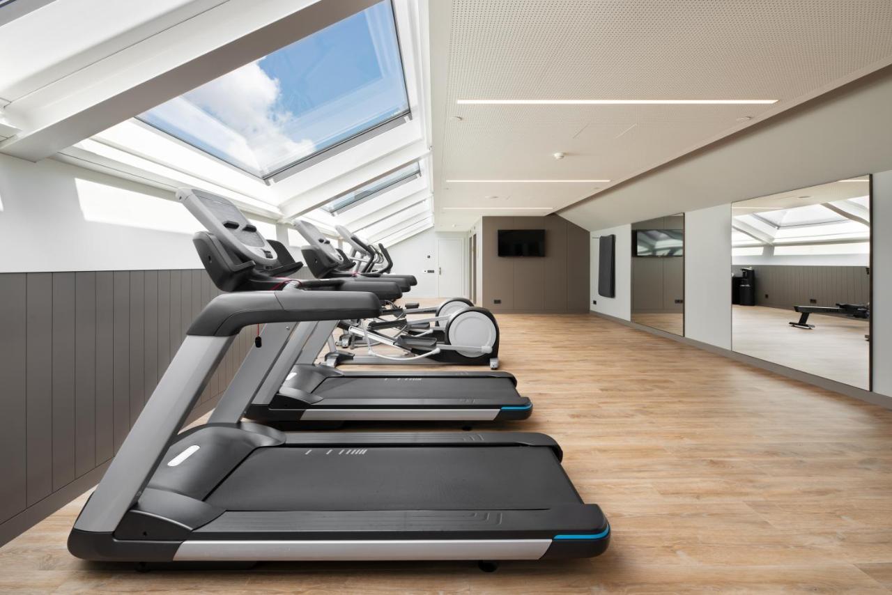 波尔图 Eurostars Aliados酒店 外观 照片 A treadmill