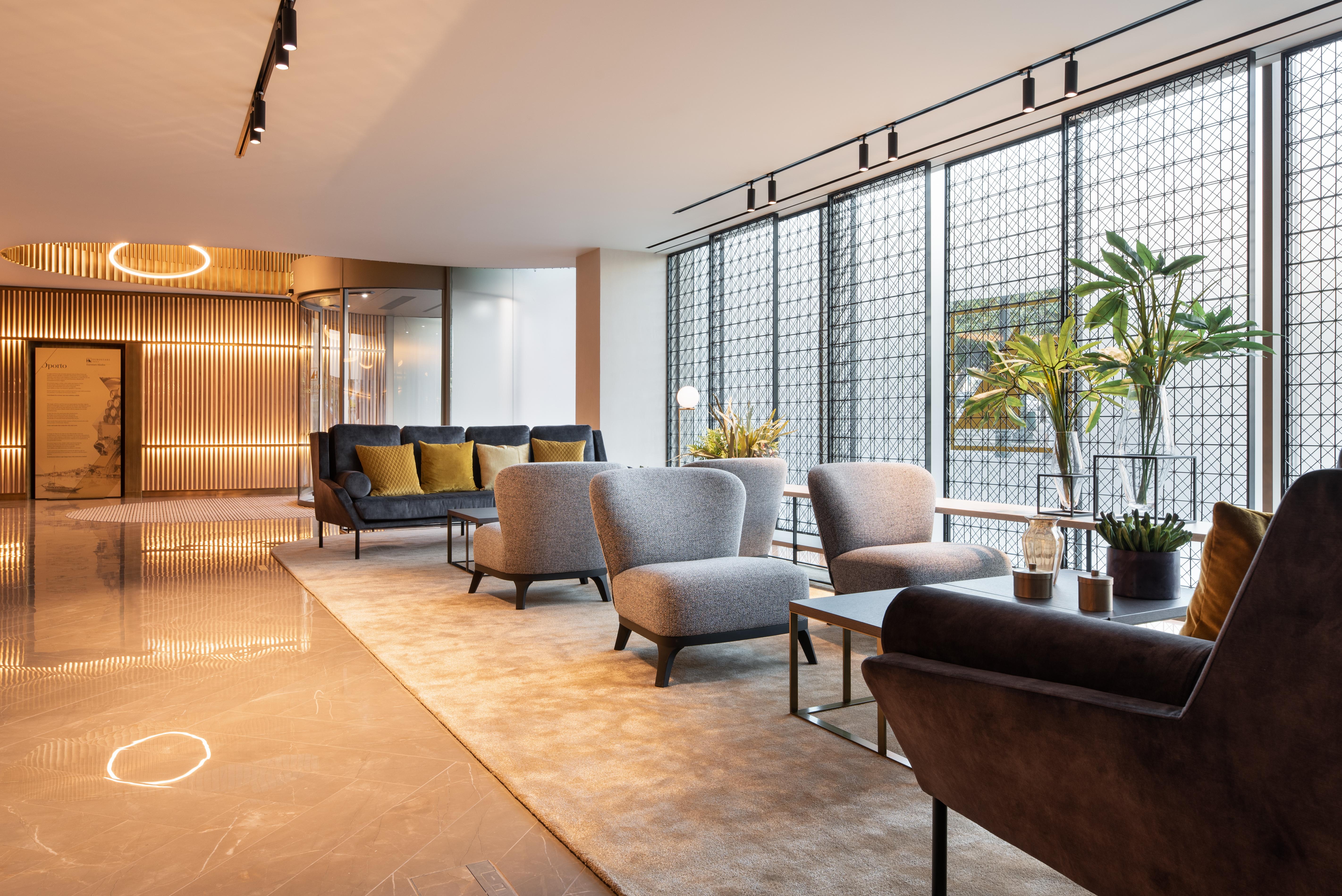 波尔图 Eurostars Aliados酒店 外观 照片 The lounge at the airport