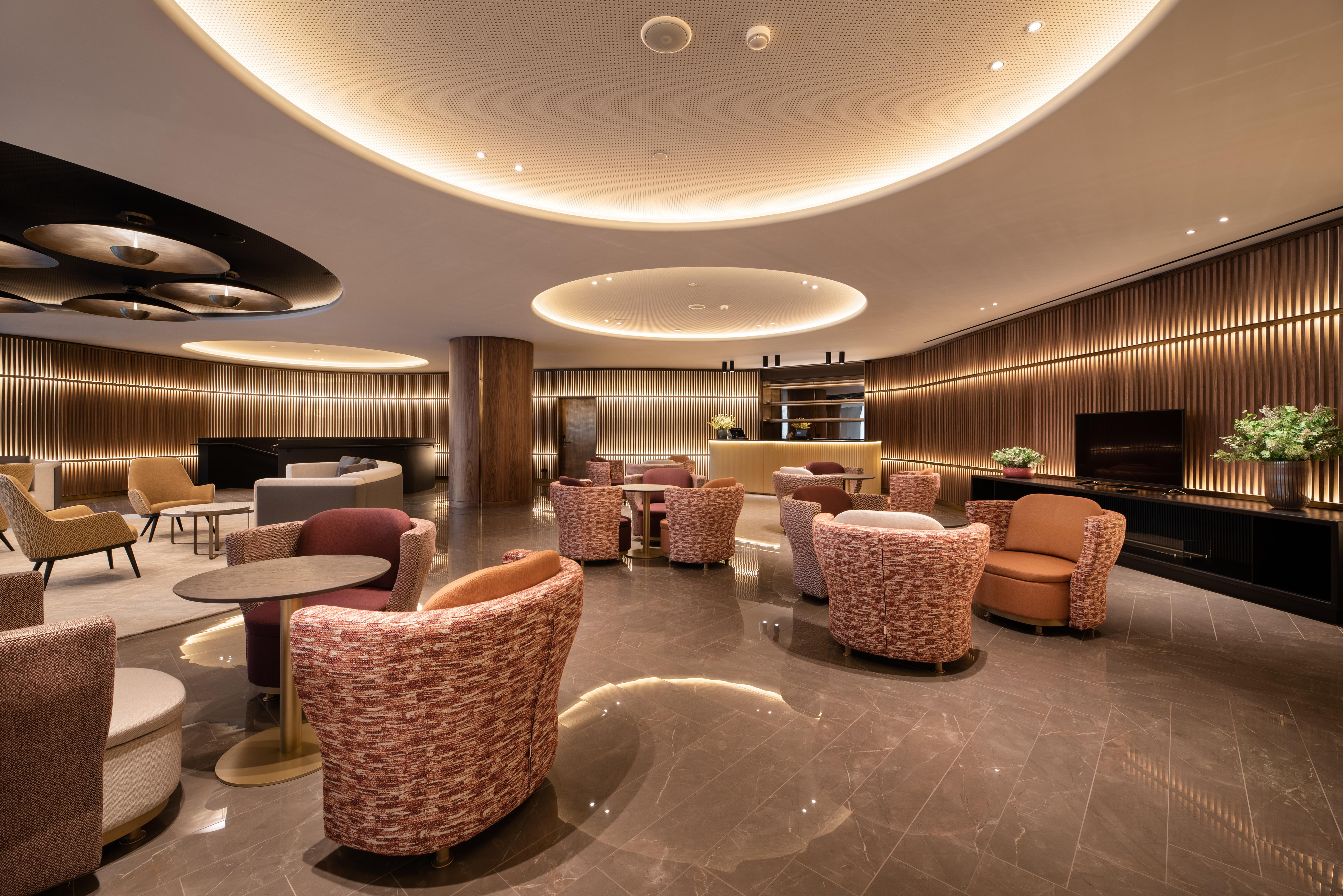 波尔图 Eurostars Aliados酒店 外观 照片 The lounge at Hong Kong International Airport
